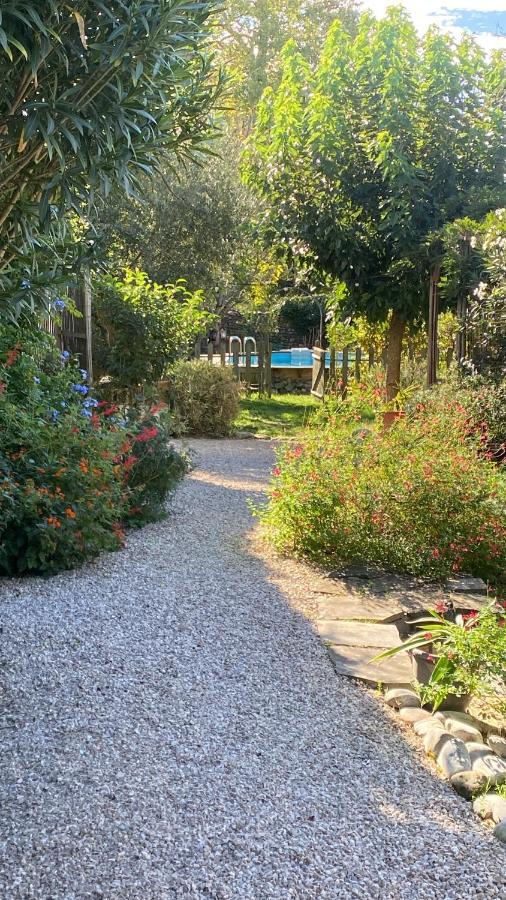 Bed and Breakfast La Poterie Carresse Esterno foto