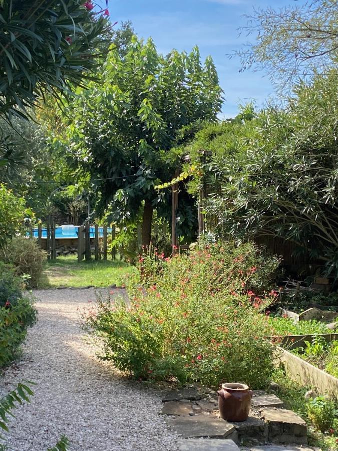 Bed and Breakfast La Poterie Carresse Esterno foto