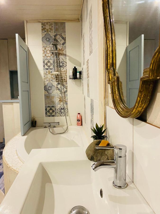 Bed and Breakfast La Poterie Carresse Esterno foto